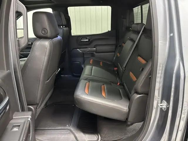 2022 GMC Sierra 1500 Limited 4WD Crew Cab Standard Box AT4