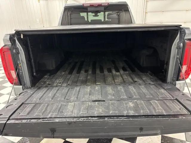 2022 GMC Sierra 1500 Limited 4WD Crew Cab Standard Box AT4