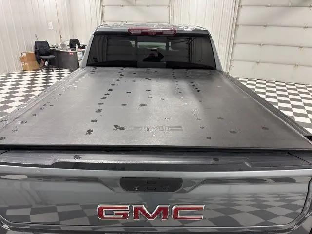 2022 GMC Sierra 1500 Limited 4WD Crew Cab Standard Box AT4