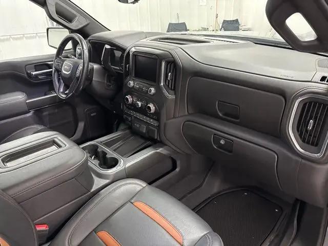 2022 GMC Sierra 1500 Limited 4WD Crew Cab Standard Box AT4
