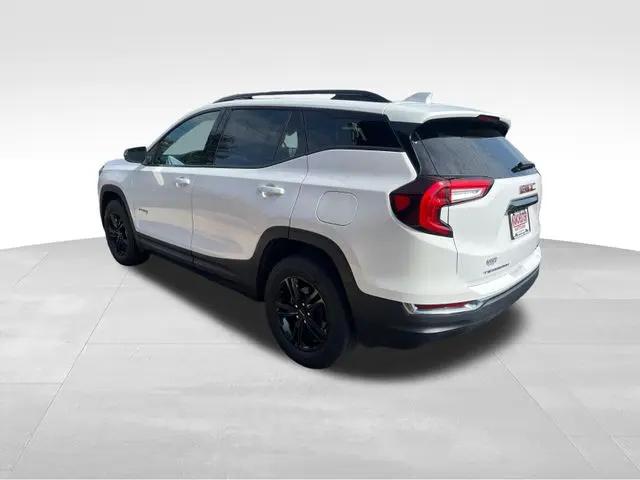 2023 GMC Terrain AWD AT4