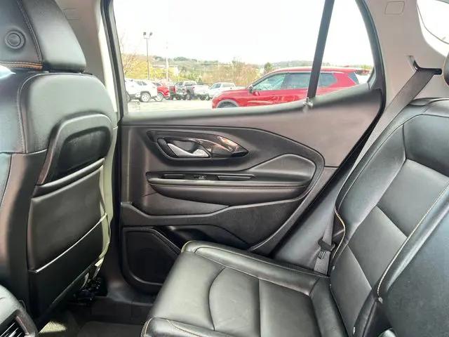 2023 GMC Terrain AWD AT4
