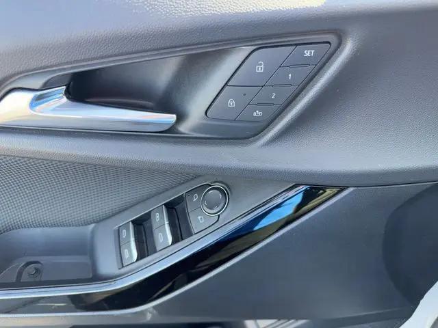 2025 Chevrolet Equinox FWD RS