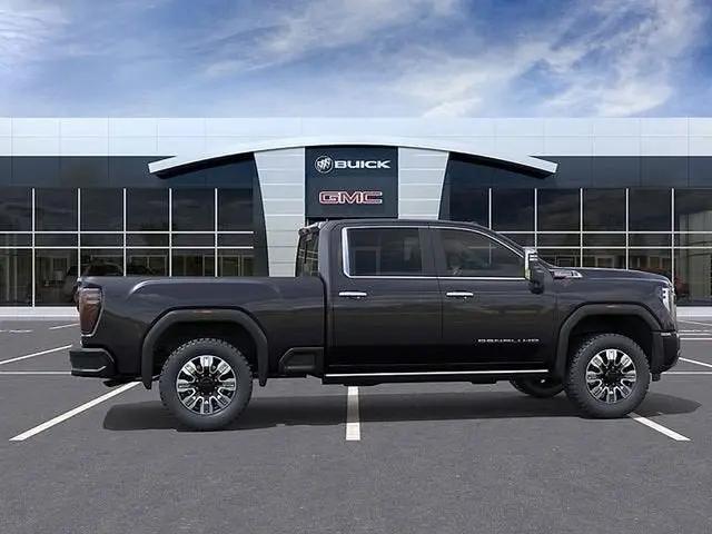 2026 GMC Sierra 2500HD Crew Cab, Standard Bed, Denali, 4WD