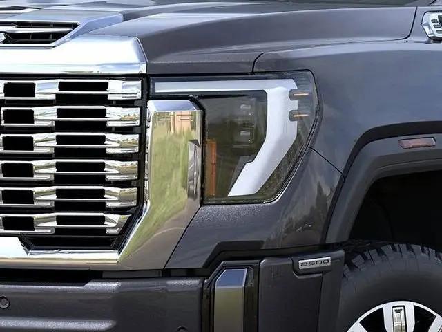 2026 GMC Sierra 2500HD Crew Cab, Standard Bed, Denali, 4WD