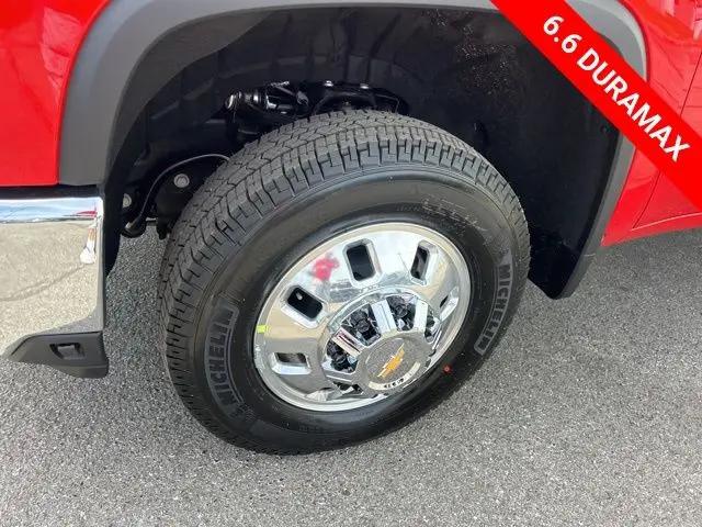 2026 Chevrolet Silverado 3500HD Crew Cab, Long Bed, LT Dual Rear Wheel, RWD