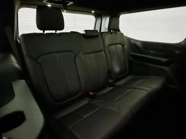 2026 Jeep Grand Wagoneer 4x4