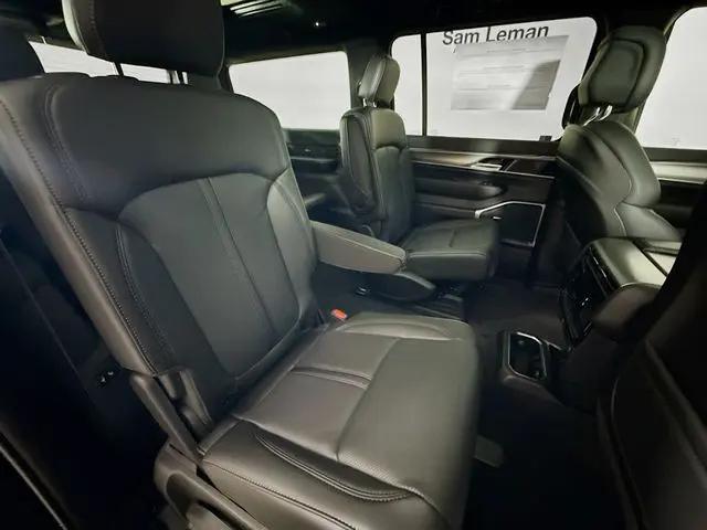 2026 Jeep Grand Wagoneer 4x4