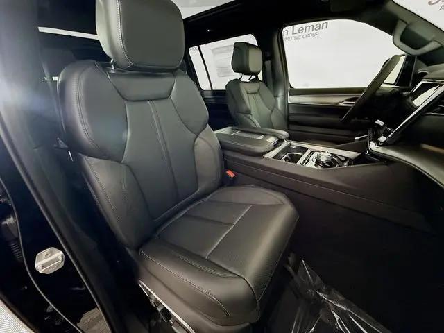 2026 Jeep Grand Wagoneer 4x4