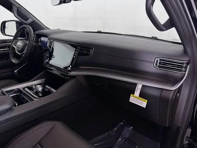 2026 Jeep Grand Wagoneer 4x4