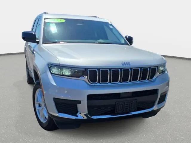 2023 Jeep Grand Cherokee L Laredo 4x4