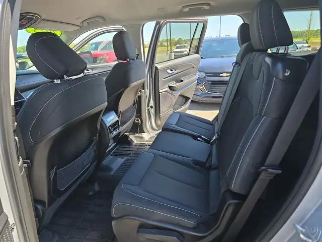 2023 Jeep Grand Cherokee L Laredo 4x4