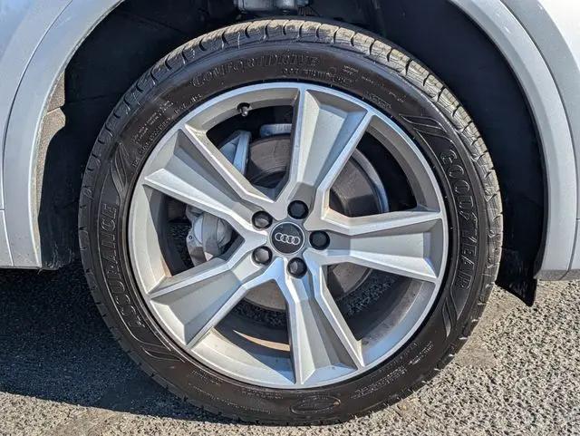 2025 Audi Q5 Premium 45 TFSI S line quattro