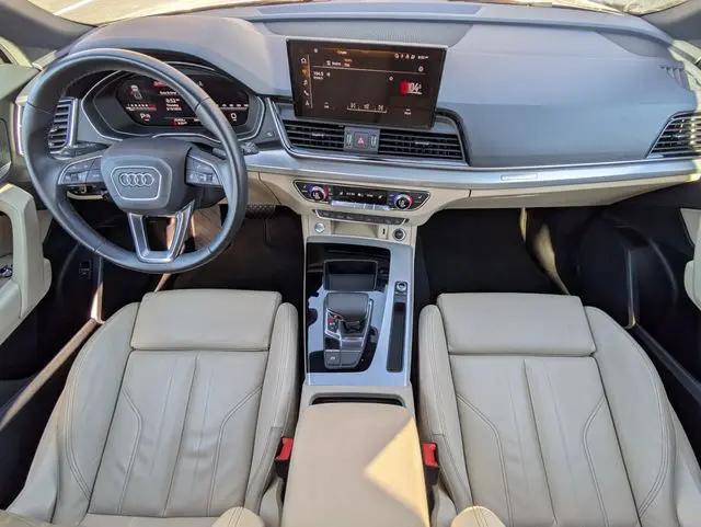 2025 Audi Q5 Premium 45 TFSI S line quattro