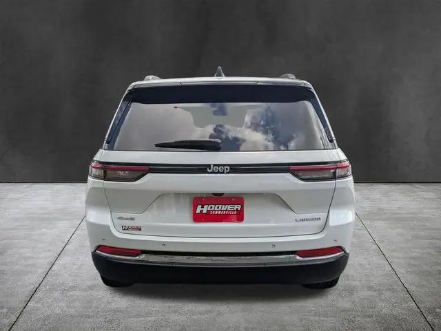 2024 Jeep Grand Cherokee Laredo 4x4