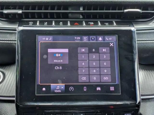 2024 Jeep Grand Cherokee Laredo 4x4