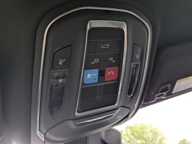 2024 Jeep Grand Cherokee Laredo 4x4