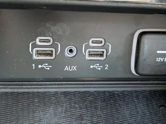 2024 Jeep Grand Cherokee Laredo 4x4