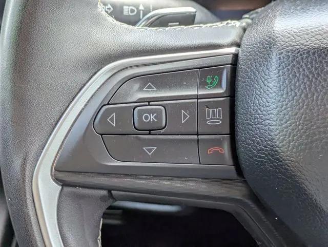 2024 Jeep Grand Cherokee Laredo 4x4