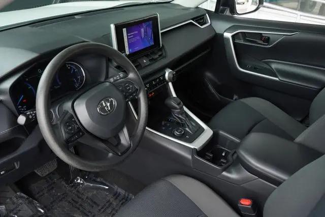 2023 Toyota RAV4 Hybrid LE