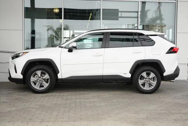 2023 Toyota RAV4 Hybrid LE