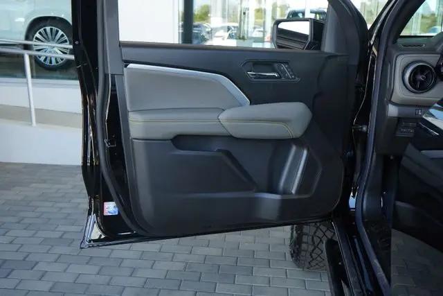 2026 Chevrolet Colorado ZR2, 4WD
