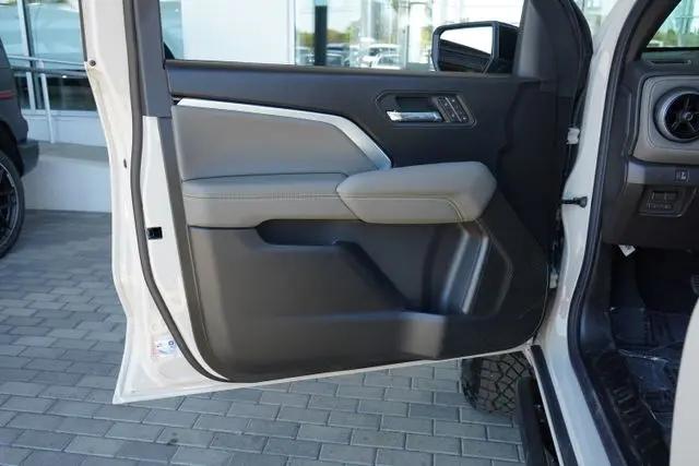 2026 Chevrolet Colorado ZR2, 4WD