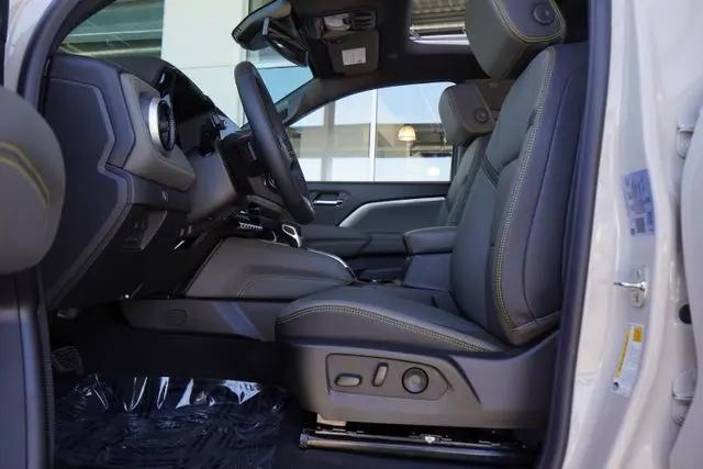 2026 Chevrolet Colorado ZR2, 4WD
