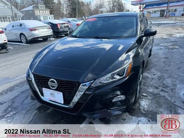 2022 Nissan Altima SL FWD