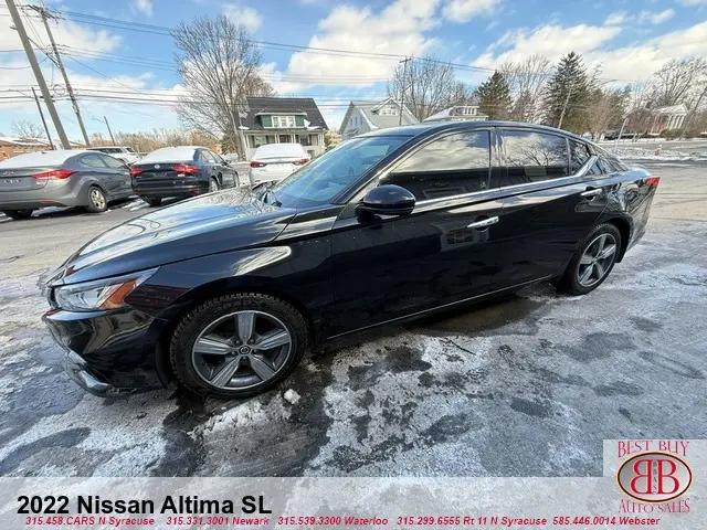 2022 Nissan Altima SL FWD