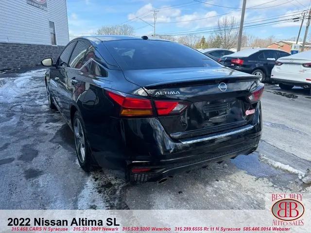 2022 Nissan Altima SL FWD