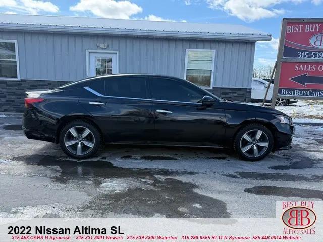 2022 Nissan Altima SL FWD