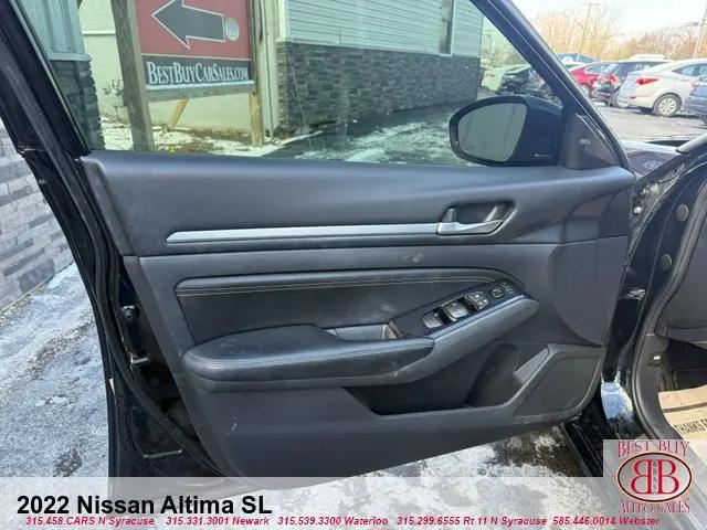 2022 Nissan Altima SL FWD