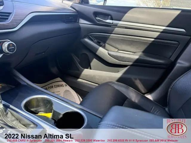 2022 Nissan Altima SL FWD