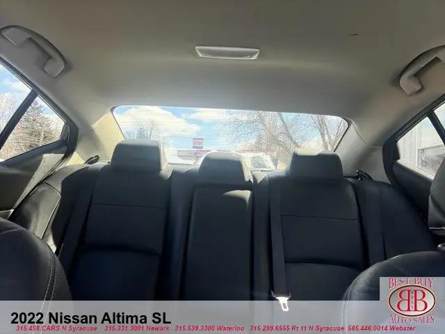 2022 Nissan Altima SL FWD