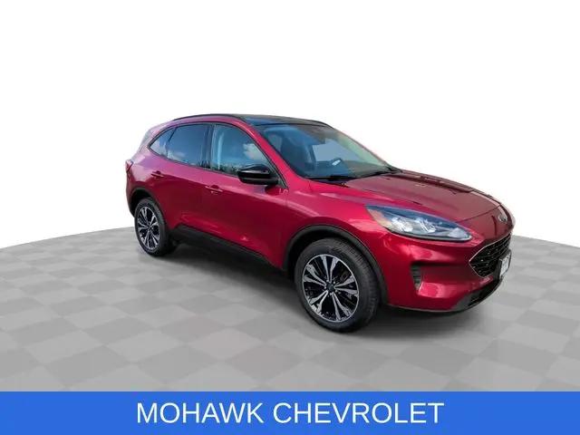2021 Ford Escape SE