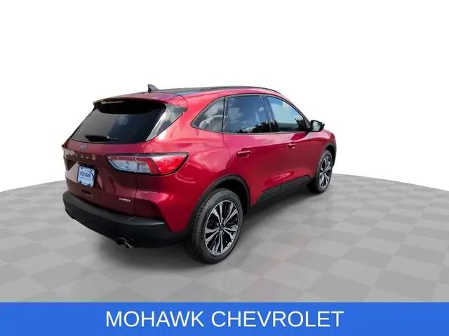 2021 Ford Escape SE