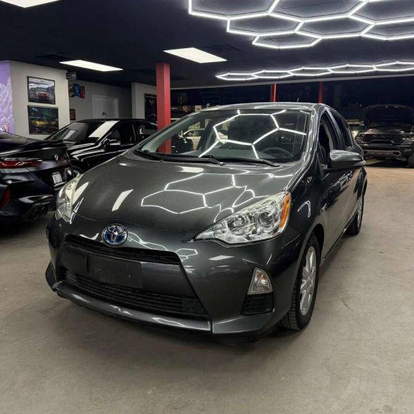 2013 Toyota Prius c Three for sale in Shelby Township, MI