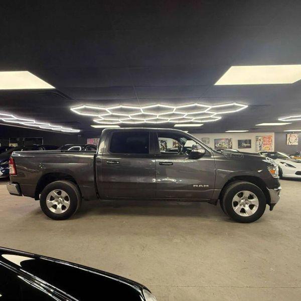 2021 Ram 1500 Big Horn Crew Cab 4x4 57 Box