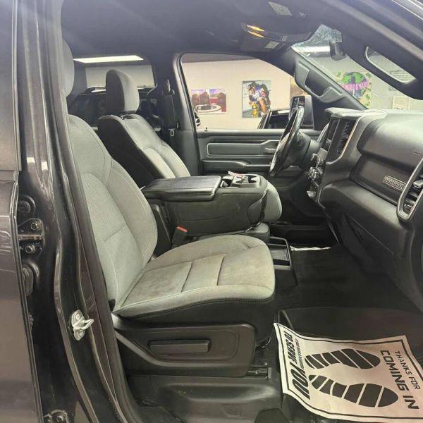 2021 Ram 1500 Big Horn Crew Cab 4x4 57 Box