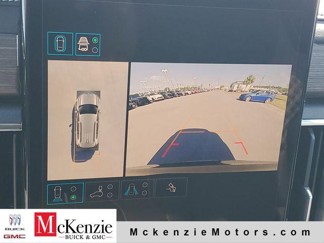 2026 GMC Acadia Denali FWD