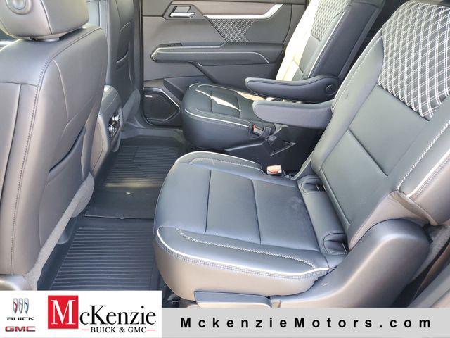 2026 GMC Acadia Denali FWD