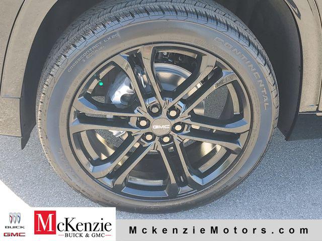 2026 GMC Acadia Denali FWD
