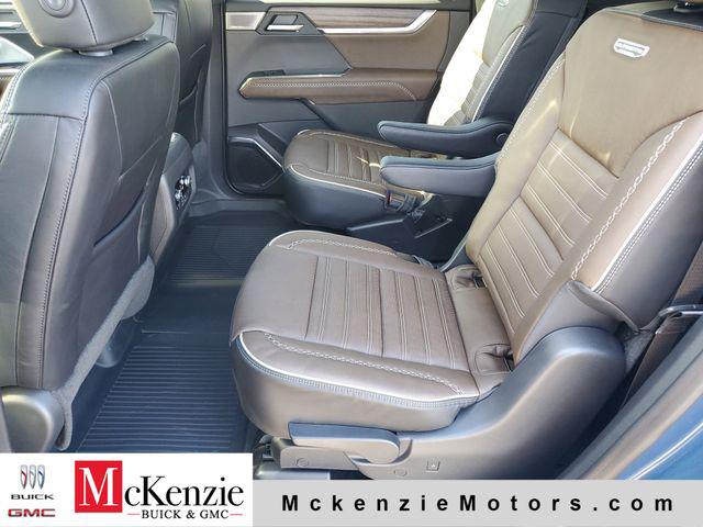 2026 GMC Acadia Denali Ultimate FWD
