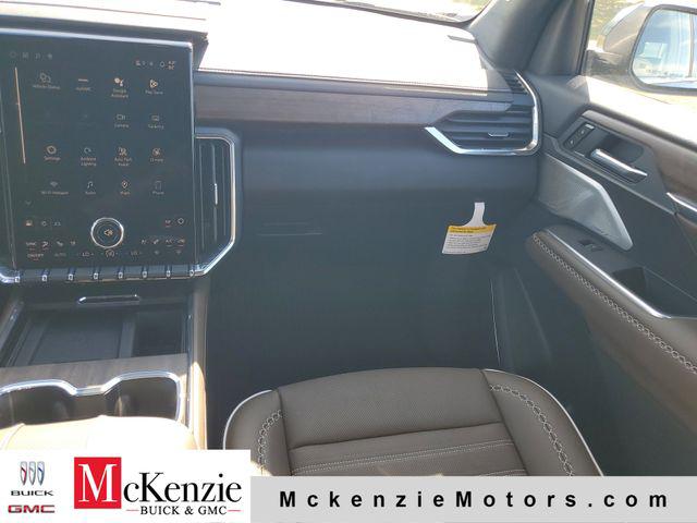2026 GMC Acadia Denali Ultimate FWD