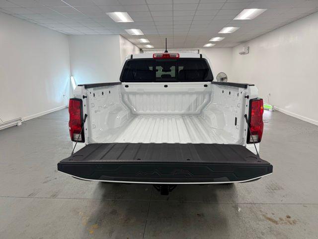 2026 Chevrolet Colorado WT, 4WD