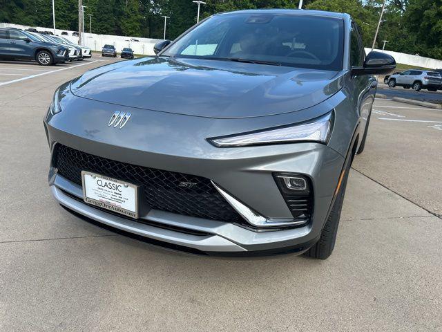 2026 Buick NV Sport Touring FWD