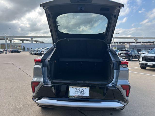 2026 Buick NV Sport Touring FWD