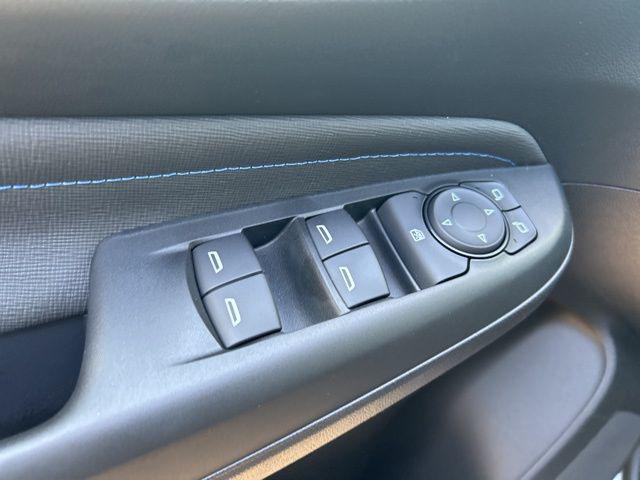2026 Buick NV Sport Touring FWD