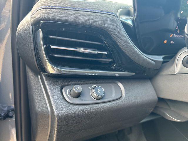 2026 Buick NV Sport Touring FWD